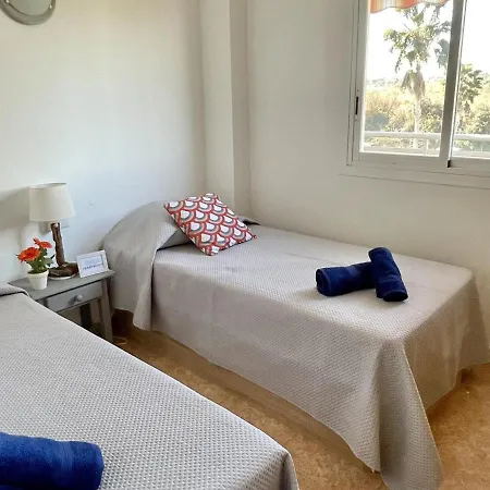 Apartbeach Riscos Y Residencial La Pineda