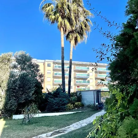 Apartbeach Riscos Y Residencial